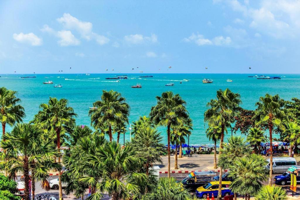 The Park Hotel Pattaya Exterior foto