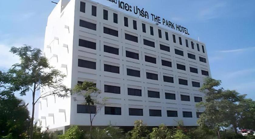 The Park Hotel Pattaya Exterior foto